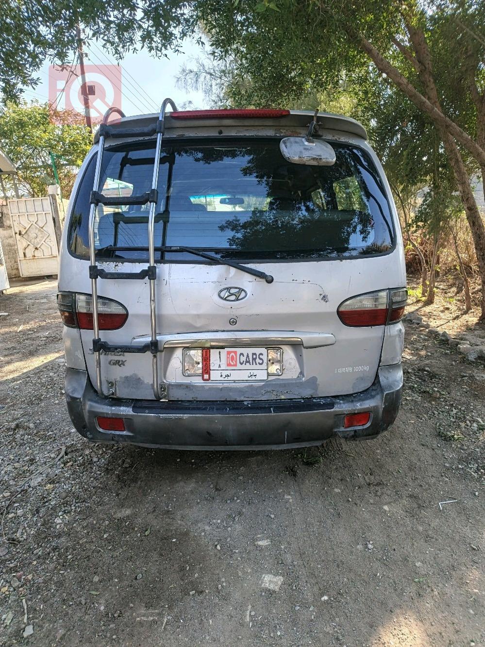 هیۆندای ستاركس